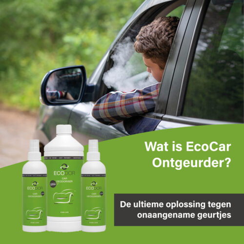 EcoCar Ontgeurder flessen met roker in auto op achtergrond